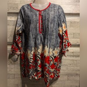 Floral Patterned Tunic Top